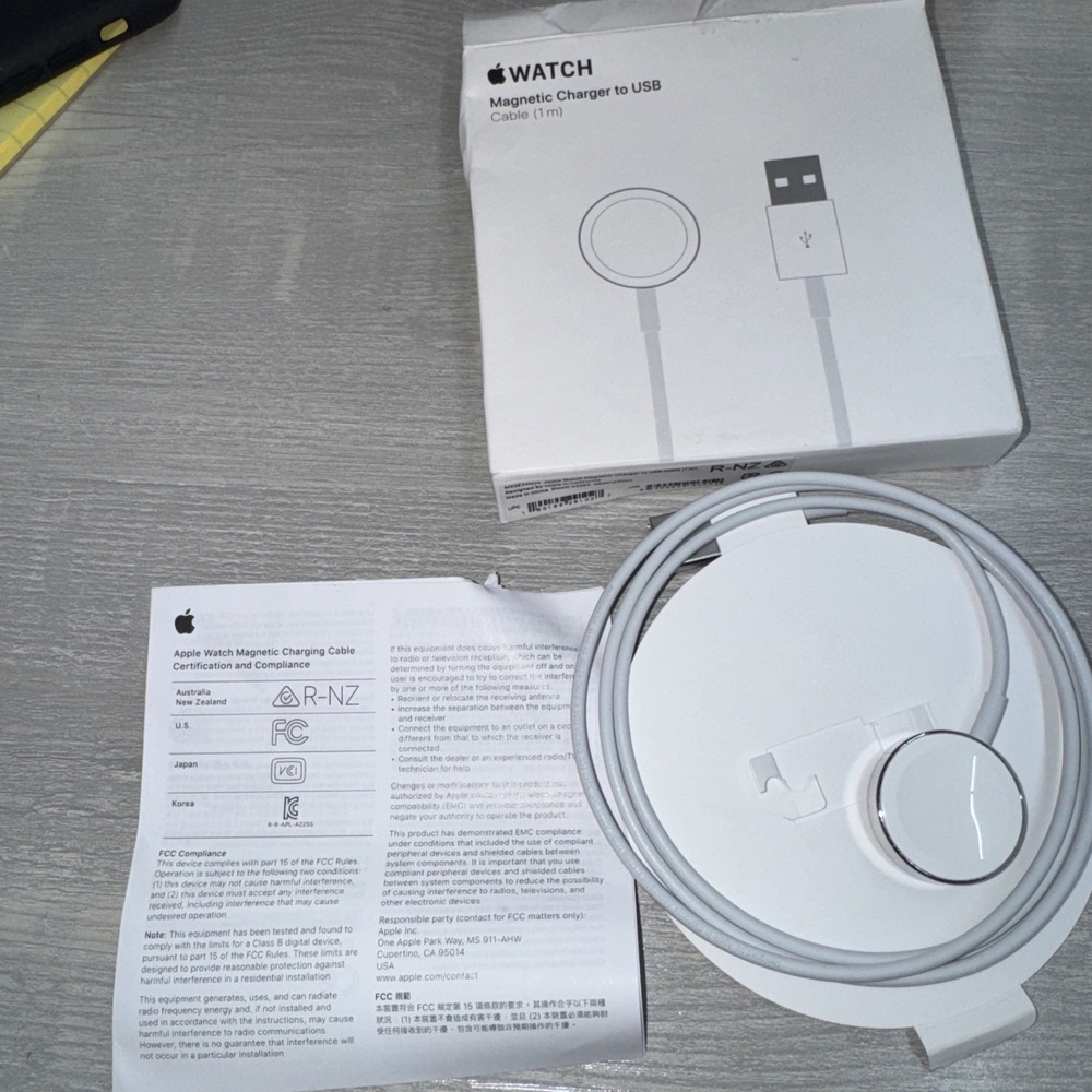 Genuine Apple Watch Magnetic Charger to USB Cable  1 M